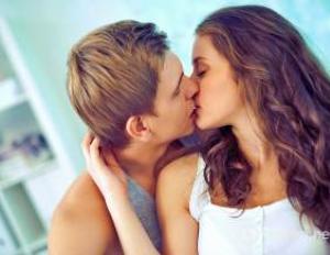Как правильно целоваться: полезные советы Не получается целоваться с языком
